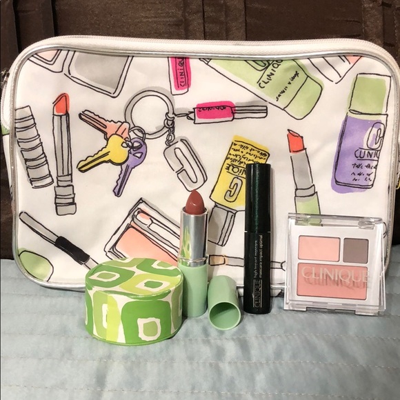 Clinique Other - Clinique makeup bundle with bag
